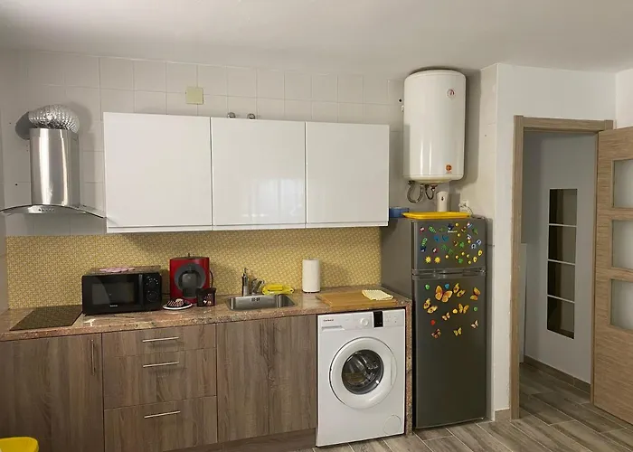 Enzo 150m Playa Apartment *
