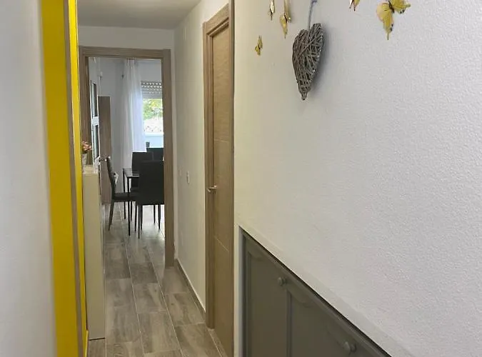 Enzo 150m Playa Apartment *