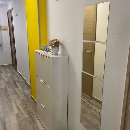Enzo 150m Playa Apartament