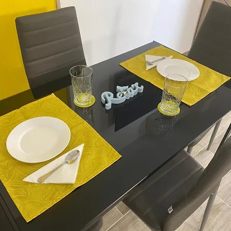 Apartman Enzo 150m Playa *