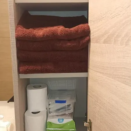 Apartman Enzo 150m Playa