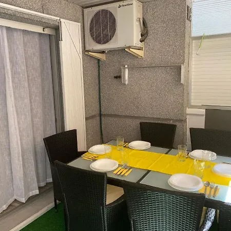 Apartman Enzo 150m Playa *